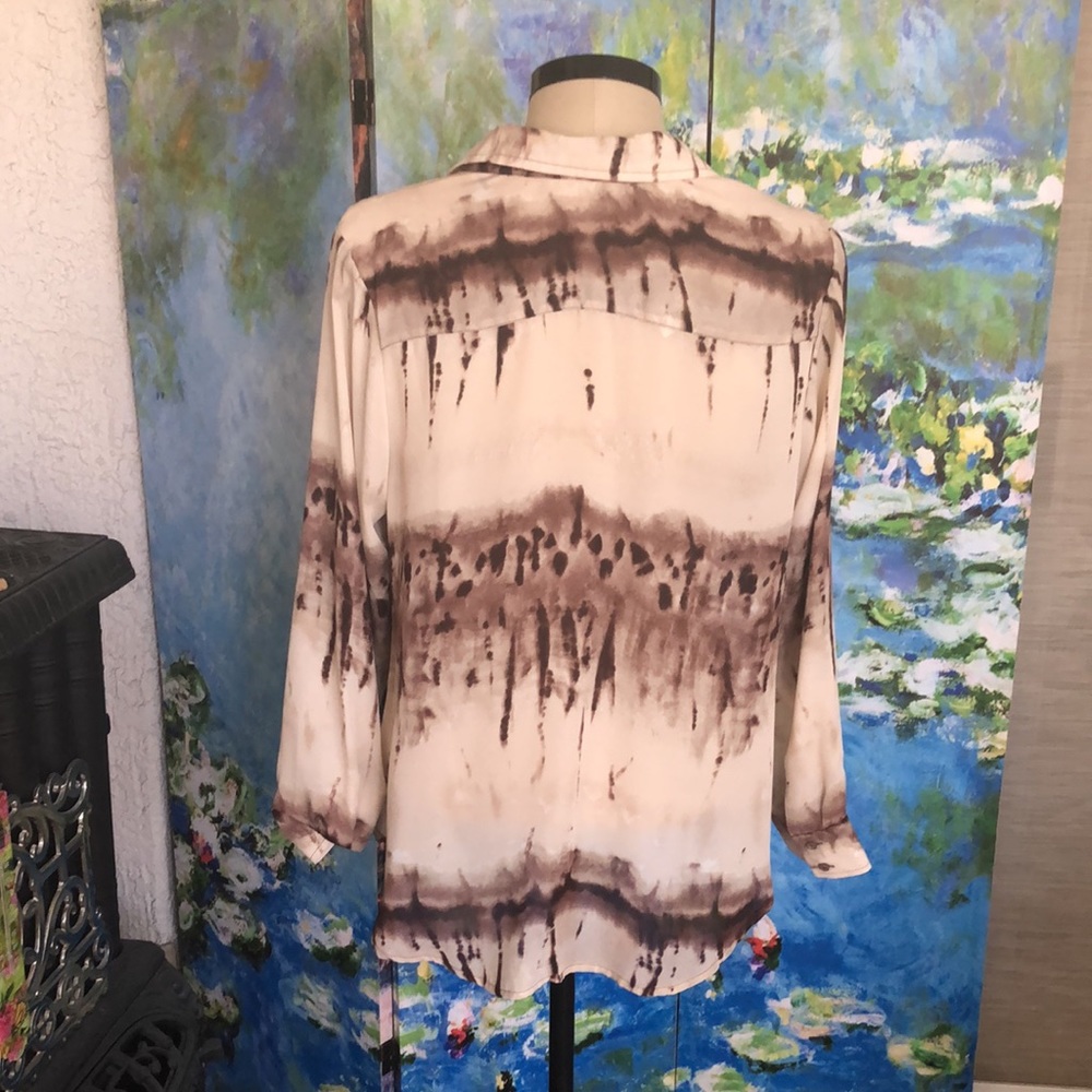Blouse Long Sleeve Tan and Brown - Picture 2 of 6